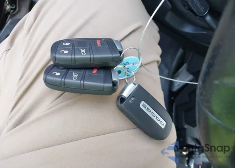 2021 Dodge Durango Pursuit Awd z USA, uszkodzony, nr VIN 1C4SDJFT7MC792401